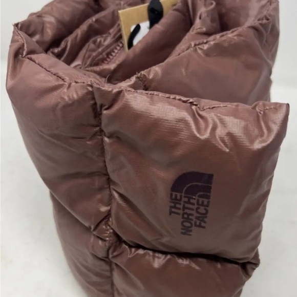 NEW The North Face City Voyager Scarf Marron Purple Down Fill One Size NWT - Picture 2 of 6
